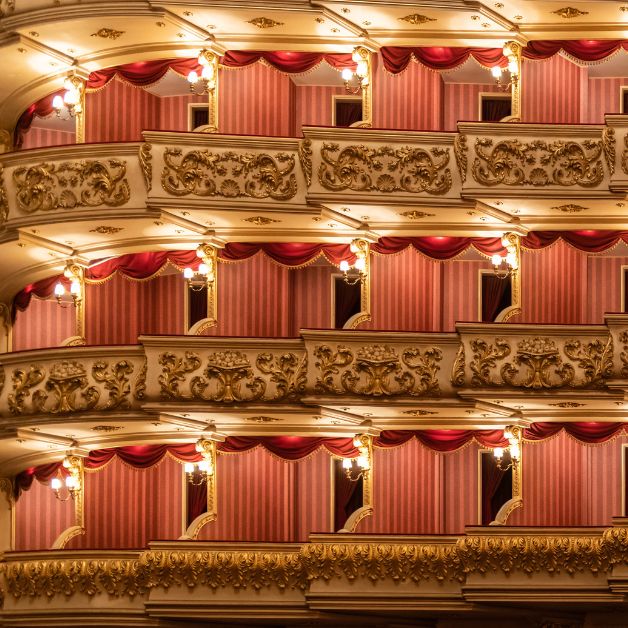 Amadeus (1984): proiezione del film al Teatro Filarmonico