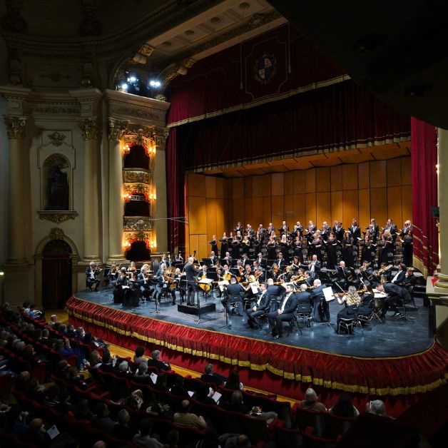 Porte aperte al Teatro Filarmonico per la Giornata mondiale del Teatro 2025